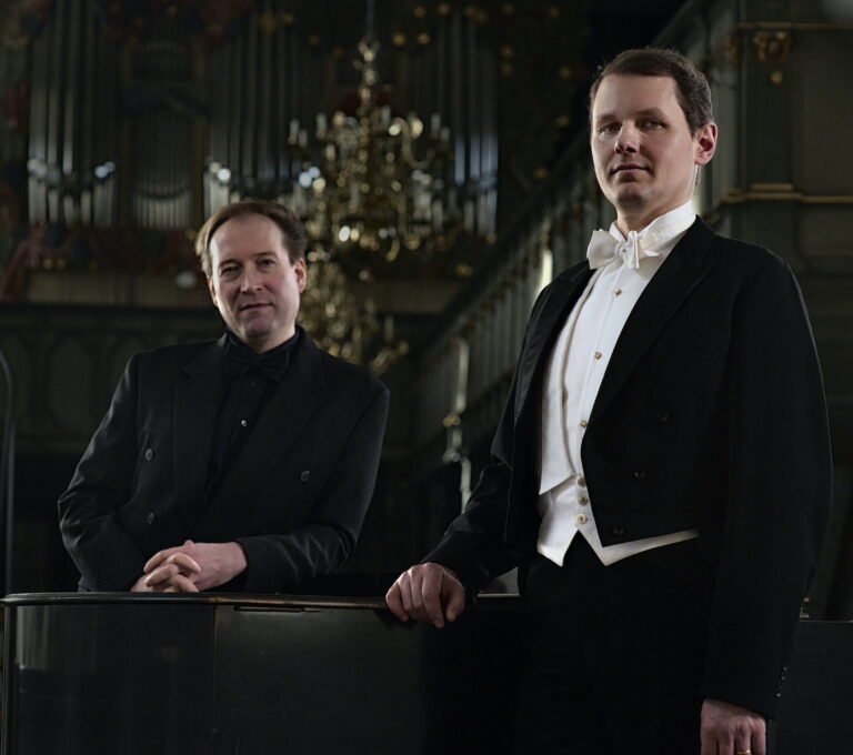 Countertenor und Organist geben ein Gastspiel beim Langenhorner Orgelsommer